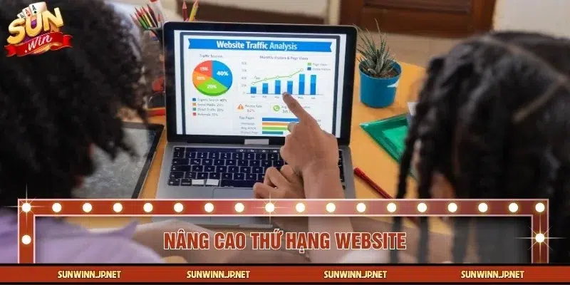 Tác giả là người tối ưu cấu trúc giúp website thăng hạng